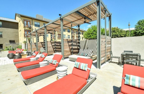 Legacy Park Apartment | Kasa | Modern Studio + Fast Wifi | Plano