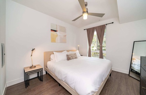 Anaheim Resort Apartment | Kasa | Spacious 1BD + Near the Happiest Place on Earth | Anaheim