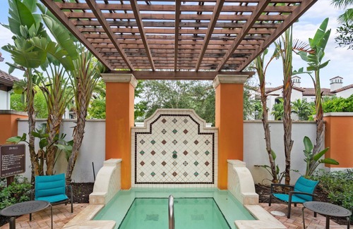 Davie Apartment | Kasa | Sunny Space Close to Shopping | Fort Lauderdale