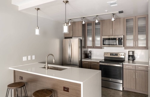 Second Street District Apartment | Kasa | Urban 1BD with Amenity Access | Austin