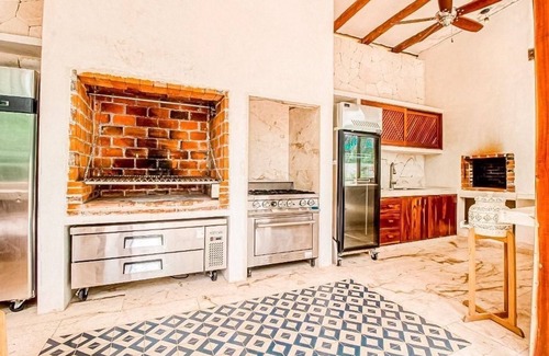 Francisco Uh May Villa | KasaUhMay-TulumnWelcome to our luxurious gateway home nestled in Jungle. Tulum