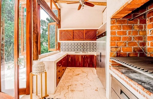 Francisco Uh May Villa | KasaUhMay-TulumnWelcome to our luxurious gateway home nestled in Jungle. Tulum