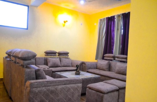 Kuthar House | Kasauli Night Bhoom Homestay