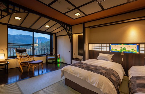 Senboku House | Kashintei Shirahama