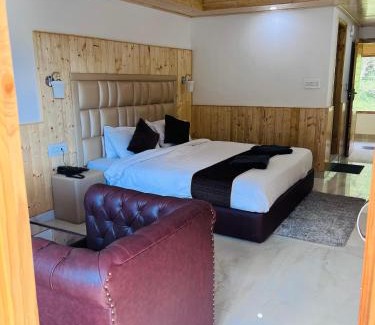 Brein Hotel | Kashmir petals lodge, Srinagar