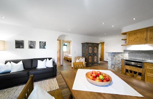 Hoetting Apartment | Kasperhof Apartments Innsbruck Top 6 - 7