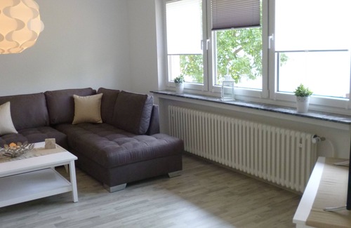 Sandershausen Apartment | Kassel City STYLE Comfort-1-6 persons-2-bathrooms-93sqm-WiFi-place *