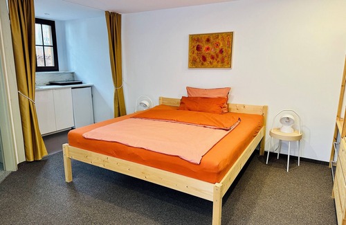 Kuhnhausen Bed & Breakfast | Kastanienhof - Uhig und Zentral Übernachten im Bio-resort vor den Toren Erfurts
