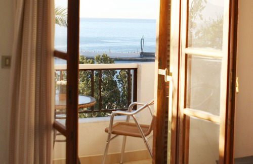 Ikaria Hotel | Kastro Hotel