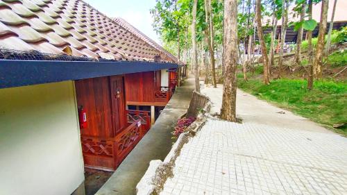 Banjarasri Resort | Kasuari Exotic Resort Magelang