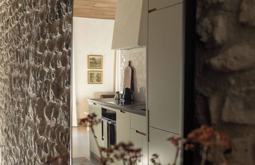 Elora Hotel | Kat Florence Hotels