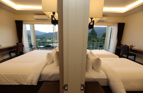 Thung Kha Ngok Hotel | Katathong Golf Resort & Spa
