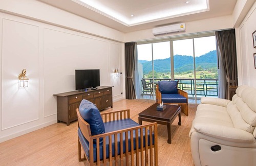 Thung Kha Ngok Hotel | Katathong Golf Resort & Spa