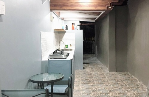Dauis House | Kate Residence House