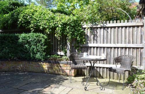 Slingsby House | Kate's Cottage