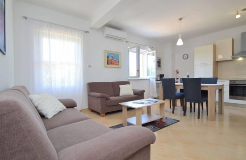 Bilice House | Katenas by Interhome