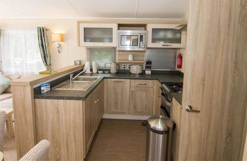 Weybourne Cabin | Kathy's holiday Lodge
