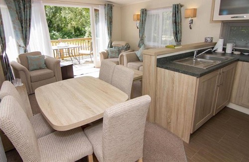 Weybourne Cabin | Kathy's holiday Lodge