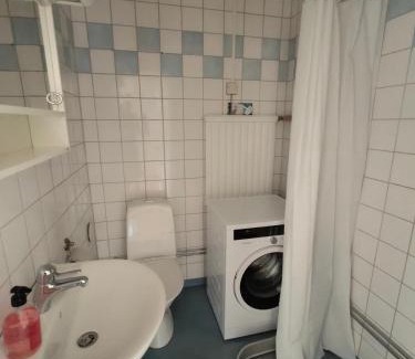 Katrineholm Apartment | Katrineholm Longstay - Big 2 room apartment near the station