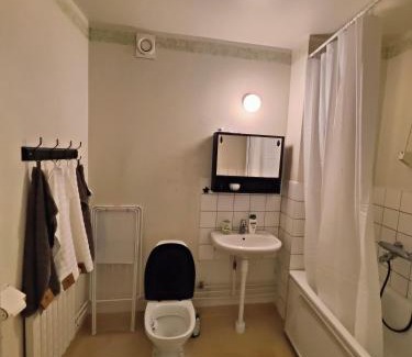 Katrineholm Apartment | Katrineholm Longstay - Fully equipped 3 room apartment in central Katrineholm