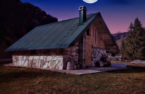 Montenegro House | Katun Suvodo-Domaćinstvo Šekularac