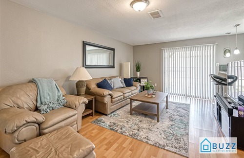 Barker House | Katy 4BR, 2BA | Work-cation Ready | Pet-Friendly Escape!