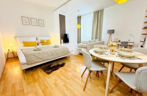 Lend Apartment | Katy's Cozy Corner CityCenter