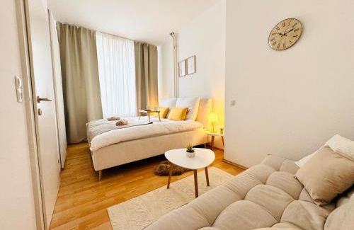 Lend Apartment | Katy's Cozy Corner CityCenter