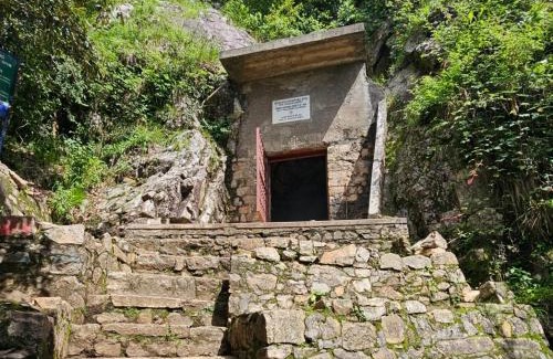 Ranikhet House | Katyuri Kings Divine Stay- Babaji's cave