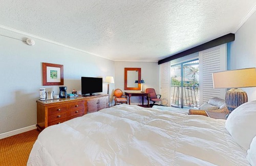 Hanamaulu House | Kauai Beach Resort #3326