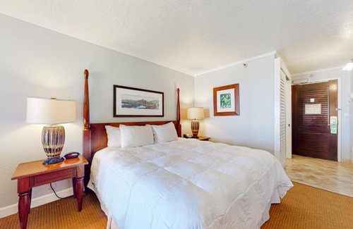 Hanamaulu House | Kauai Beach Resort #3326