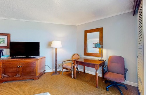 Hanamaulu House | Kauai Beach Resort #3326