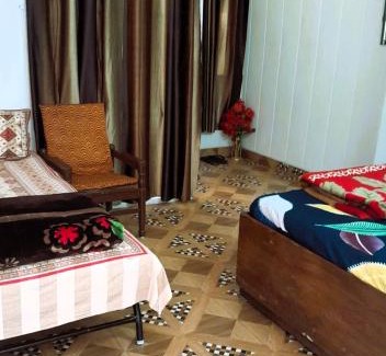The Mall Road House | Kaushik Cottage Home Stay Mussorie
