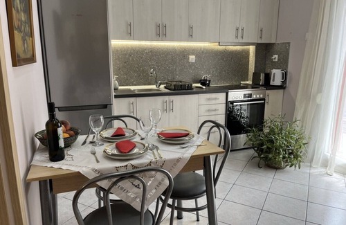 Kavala Apartment | Kavala Port Apartments - Deluxe Apartment KONSTANTINAn800 meters from the beach