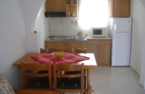 Kalo Chorio House | Kavousanos Apartments