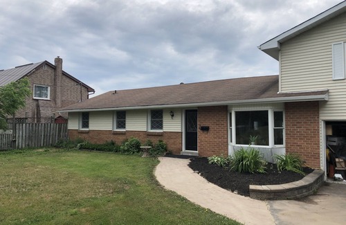 Cameron House | Kawartha Lake, Sturgeon Lakefront Cottage Sleeps 8+