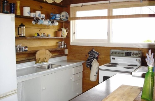 Kawhia House | Kawhia by the Sea, Overlooking Kawhia Harbour