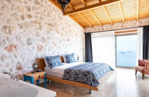 Demre House | Kaya Tas Evi, 3 r. for 6 p. with awesome sea view