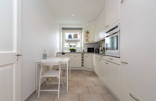 Langstrasse Apartment | KAYA Zurich Stauffacher