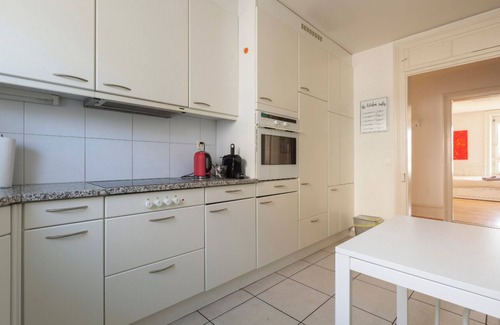 Langstrasse Apartment | KAYA Zurich Stauffacher