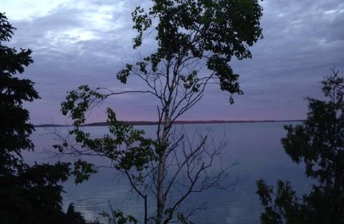 Pembroke Cottage | Kayaks, eagles, seals all with a private beach and cottage on the Ocean!