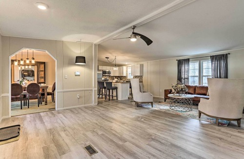 Greentown House | Kayaks, Electric Bicycles: Greentown Hideaway!