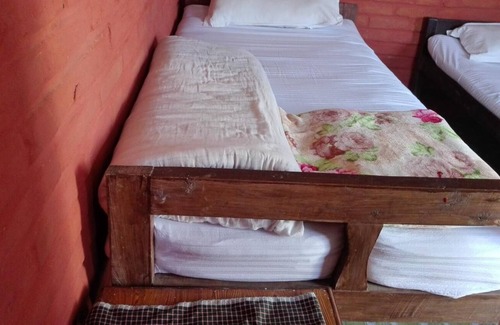 Bandipur Bed & Breakfast | Kayastha restaurant and lodge