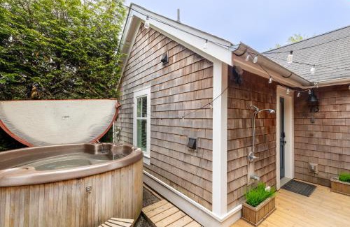 Seabrook House | Kays Cottage by Seabrook Hospitality