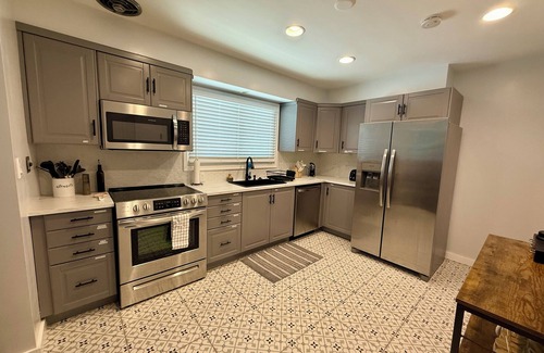 Kaysville House | Kaysville Kottage: Family-Friendly 4-bedroom House with Fire Pit