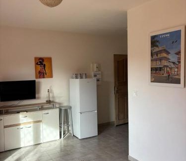 Cayenne Apartment | Kaz'Almaric - résidence calme à Rémire, proche plage et commerce