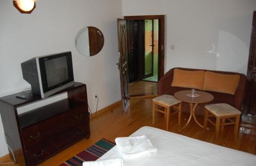 Tryavna House | Kazasovata Guest House