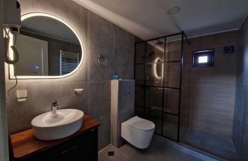 Gergeti Apartment | Kazbegi Hut Cottage