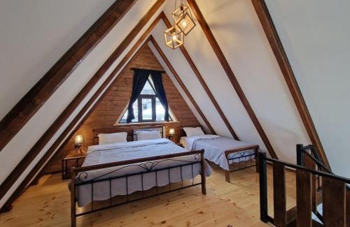 Gergeti Apartment | Kazbegi Hut Cottage