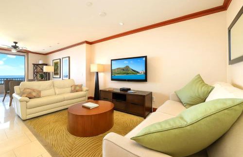 Ko Olina Apartment | KBM Resorts FREE CAR Beach Villas at Ko Olina BVK-O-1604 Penthouse Ocean Views